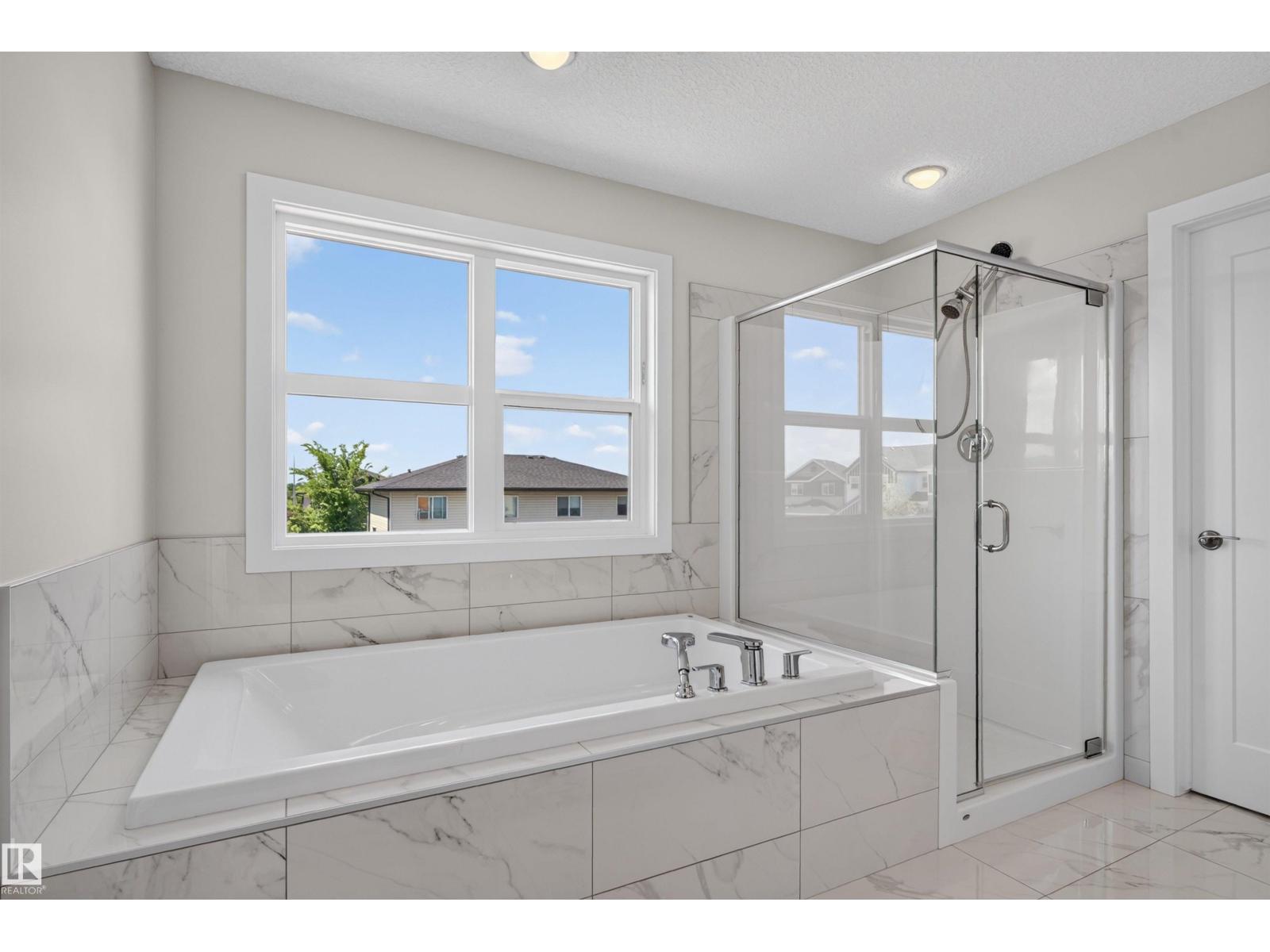 9432 229 ST NW — photo 32