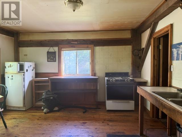 351 Lake Hope RD - Image 41