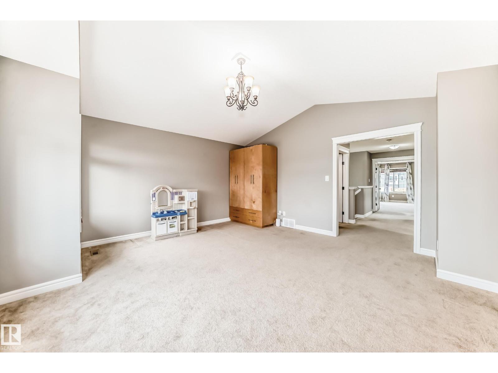 18003 77 ST NW - 27