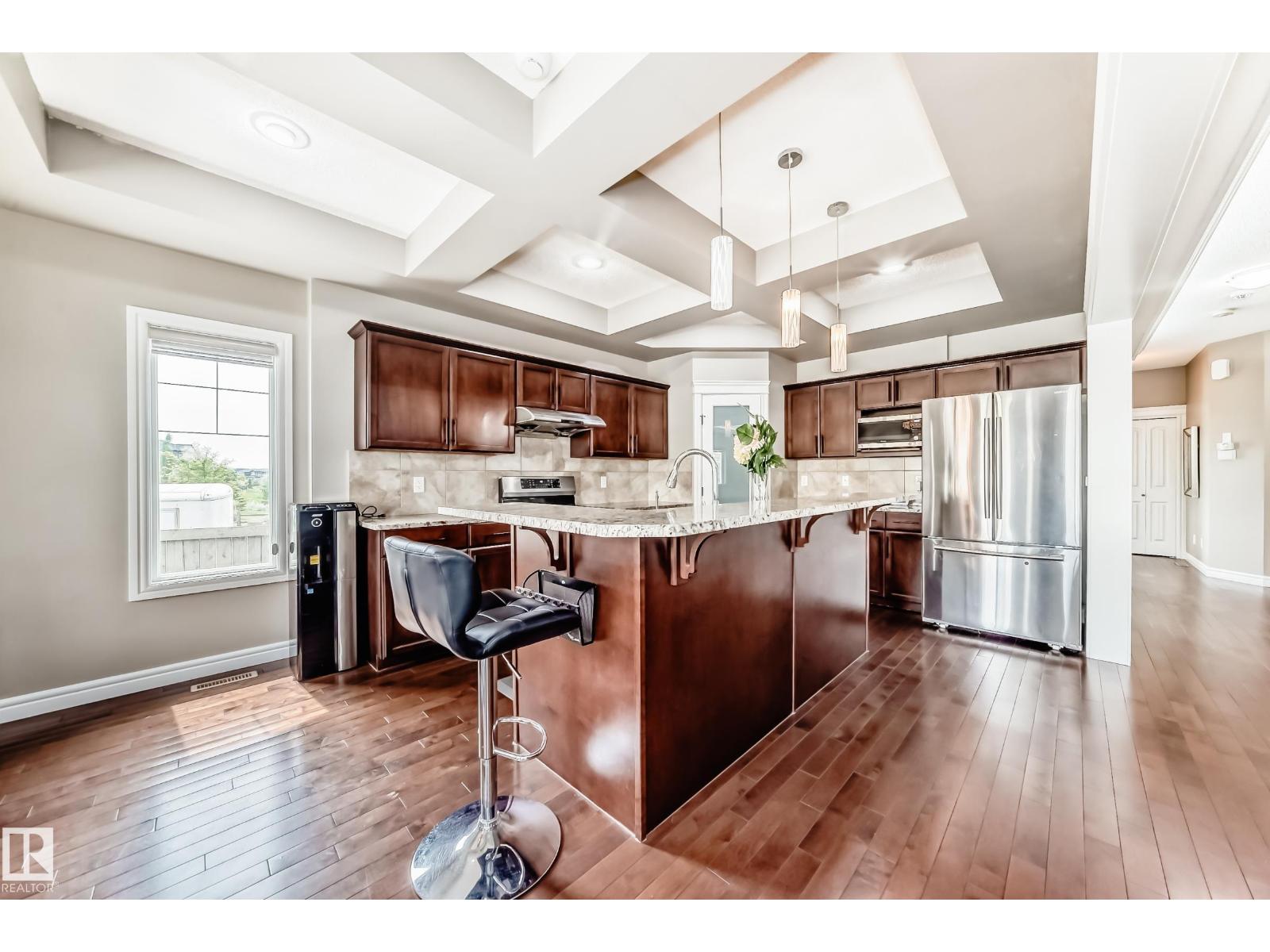 18003 77 ST NW - 10