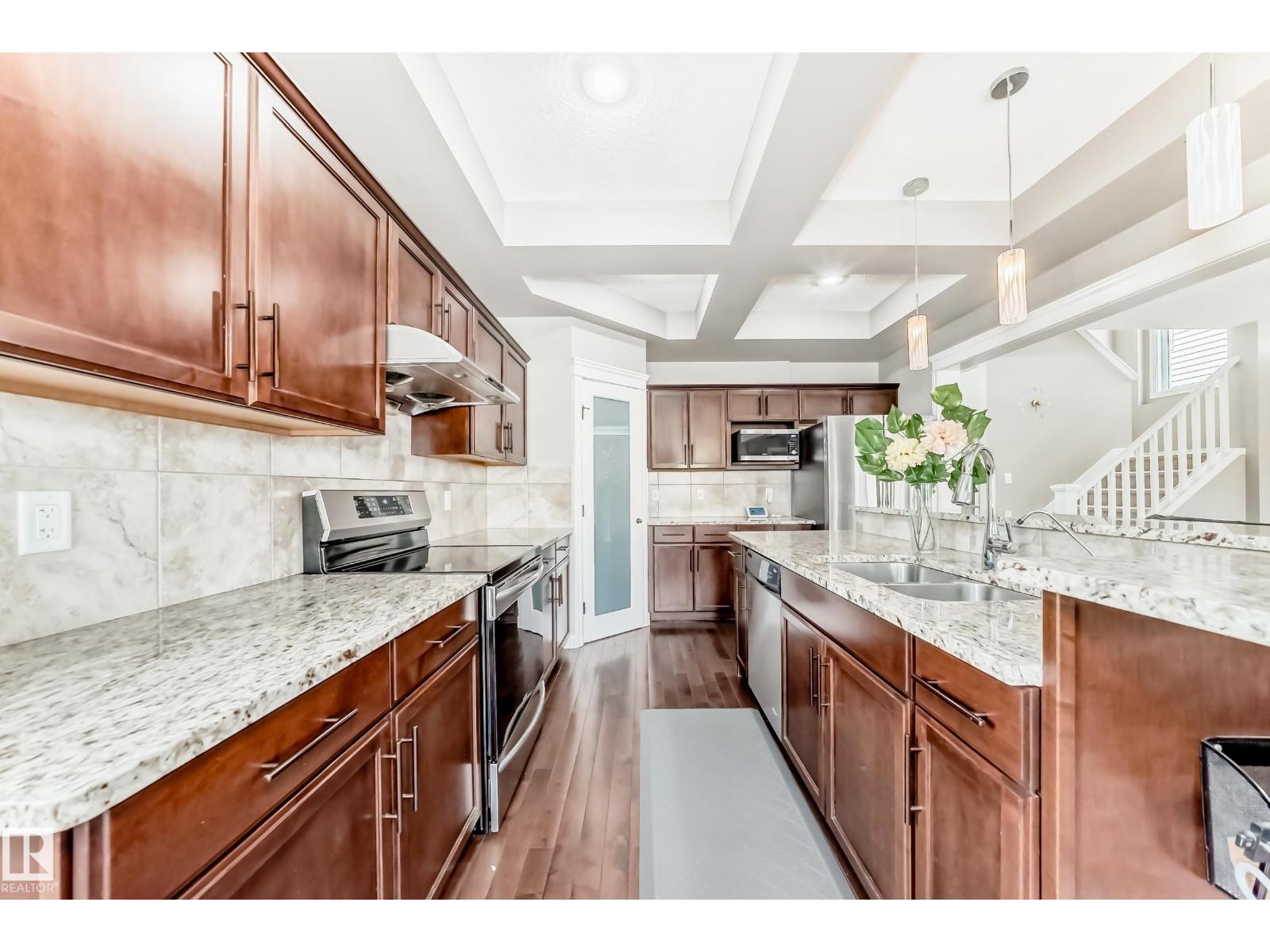 18003 77 ST NW - 12