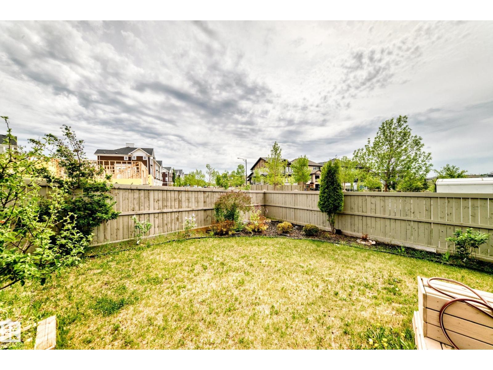 18003 77 ST NW - 64