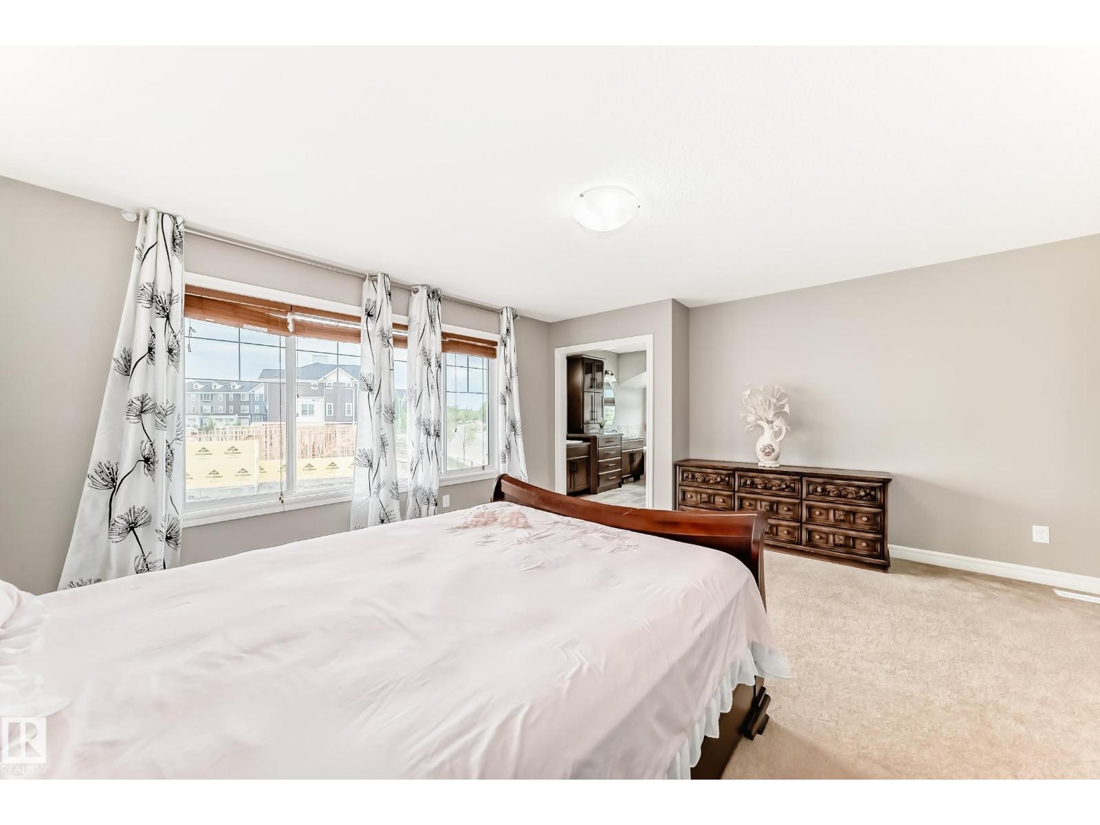 18003 77 ST NW - 34