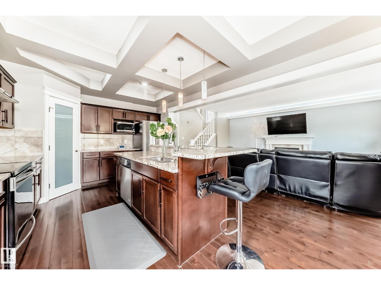 18003 77 ST NW - 11