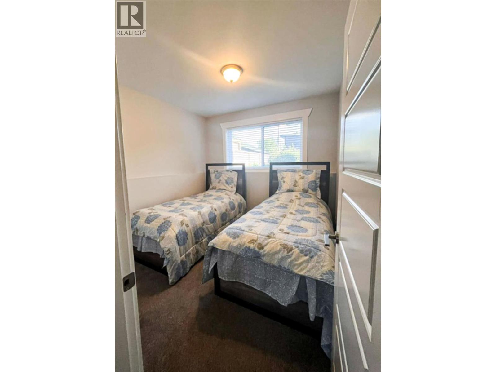1941 Poplar Lane - 31