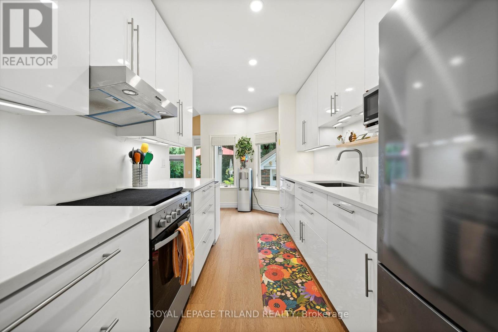 31 CHALMERS STREET - 10