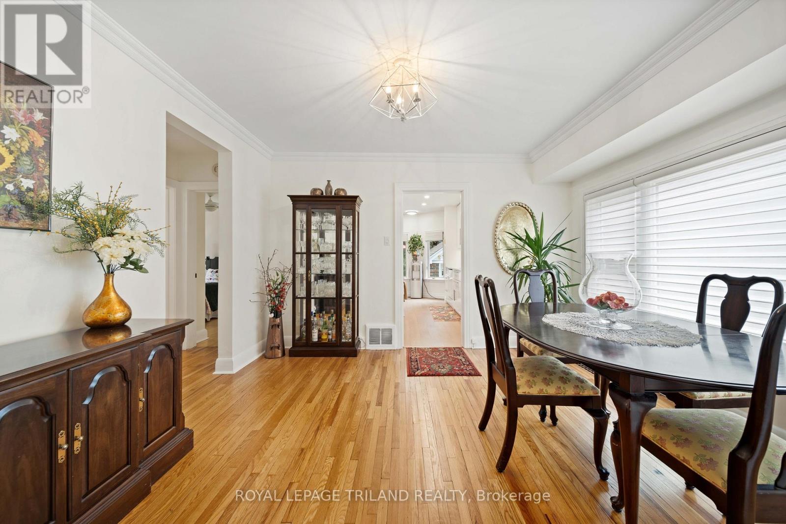 31 CHALMERS STREET - 8