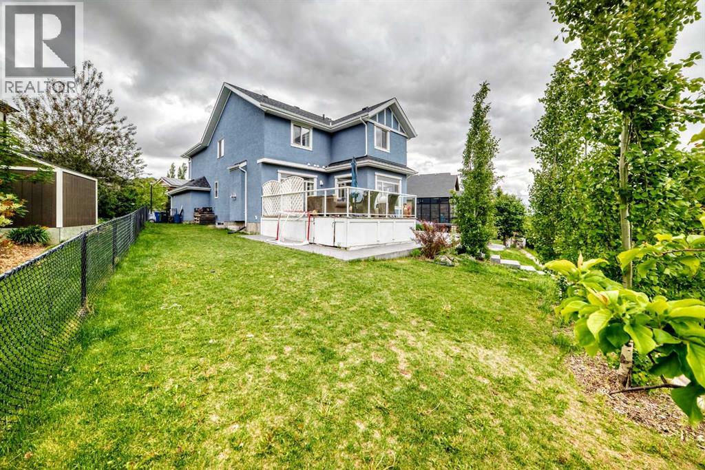 136 STONEMERE Close — photo 36