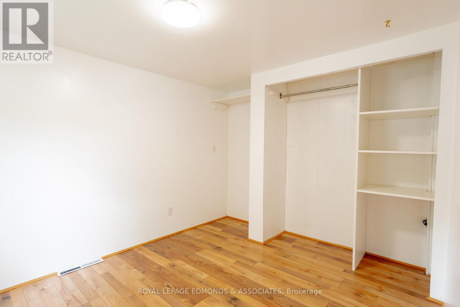 73 PINEHURST ESTATES - 19