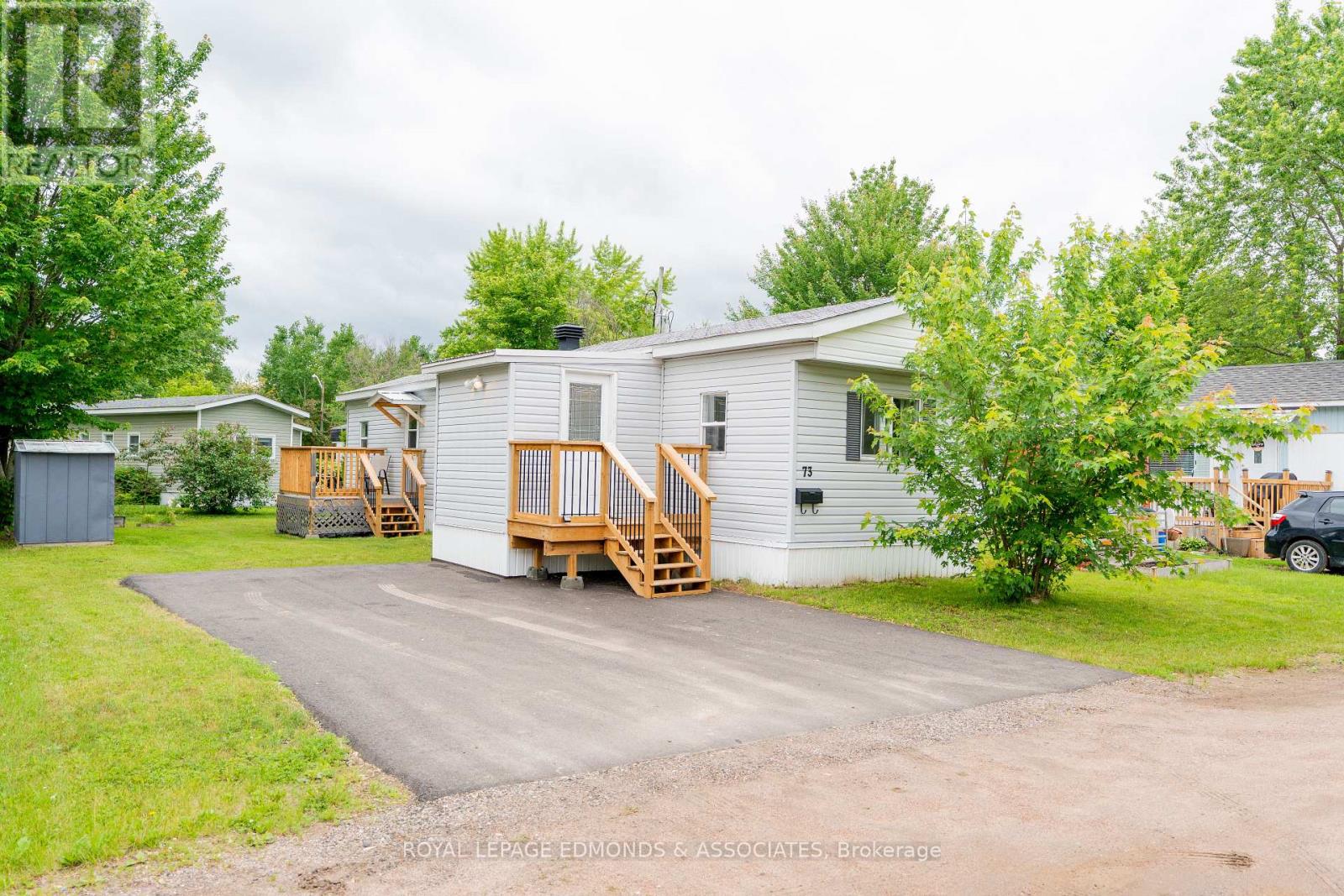 73 PINEHURST ESTATES - 22