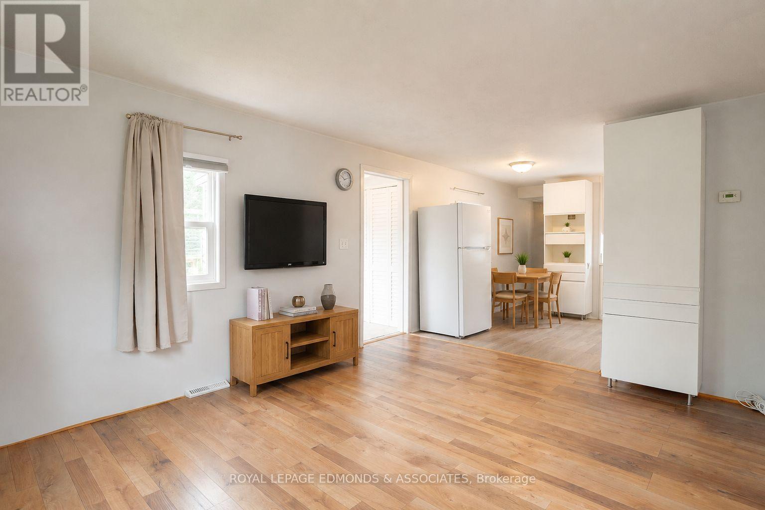 73 PINEHURST ESTATES - 6