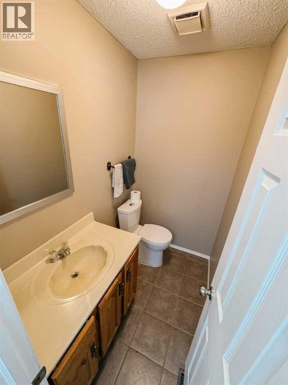 30, 8500029 Range road 220 - 19