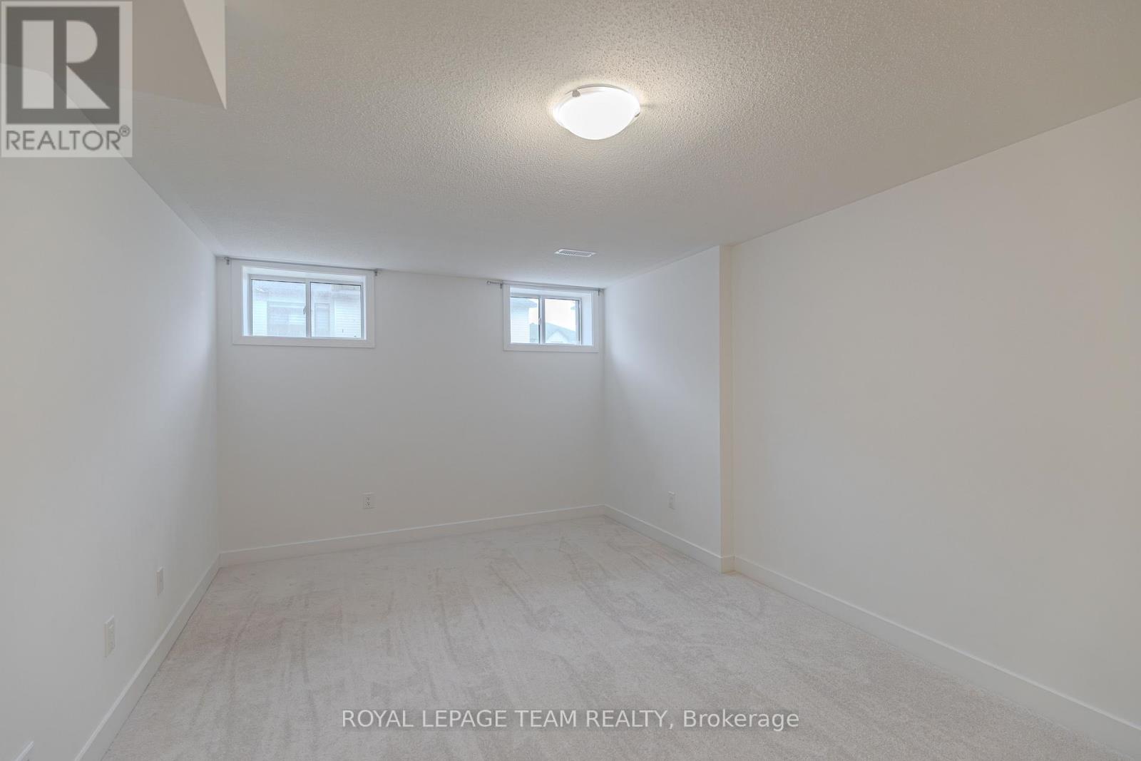 3 Bed, 3 Bath House for Sale in Ottawa – 867 ANCIANO CRESCENT, Ottawa – MLS# X13472196 - Image 47