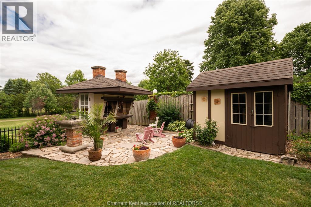 11 ALGONQUIAN DRIVE - 12