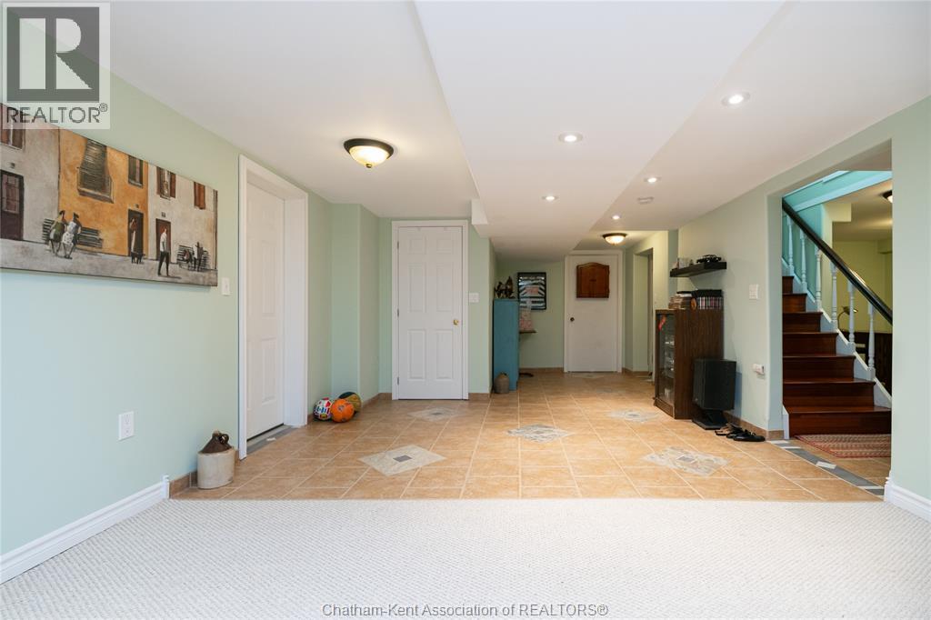 11 ALGONQUIAN DRIVE - 30