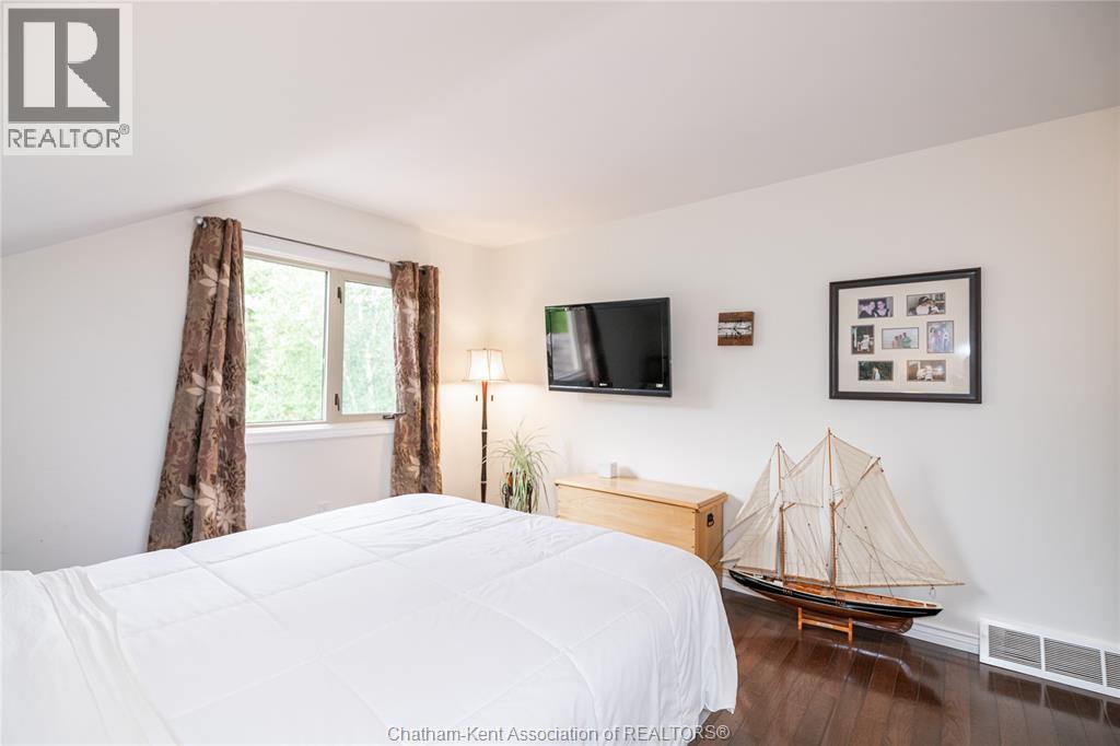 11 ALGONQUIAN DRIVE - 27