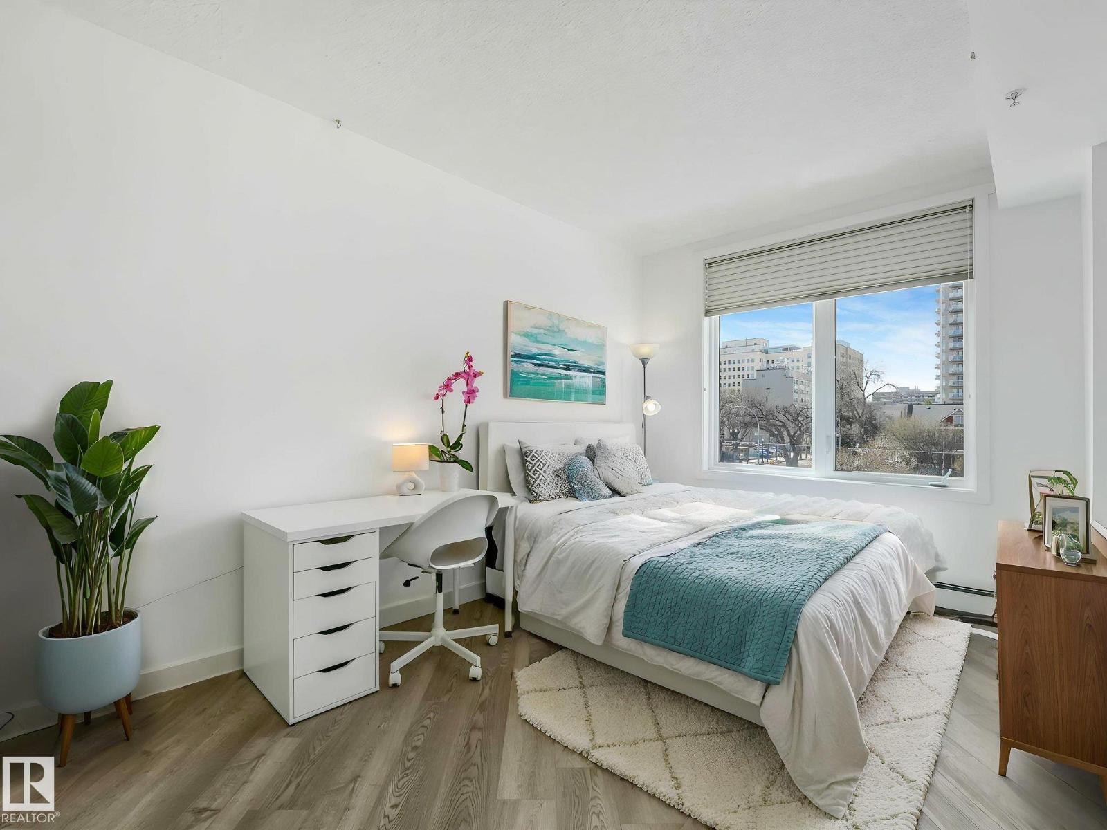 #305 10504 99 AV NW - 19