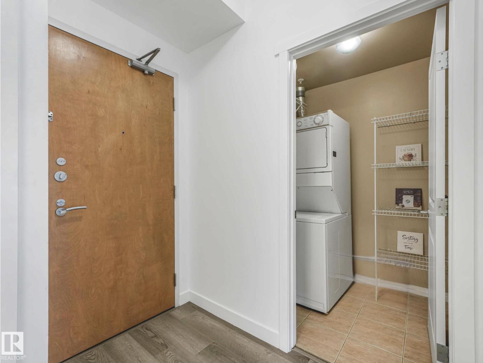 #305 10504 99 AV NW - 12