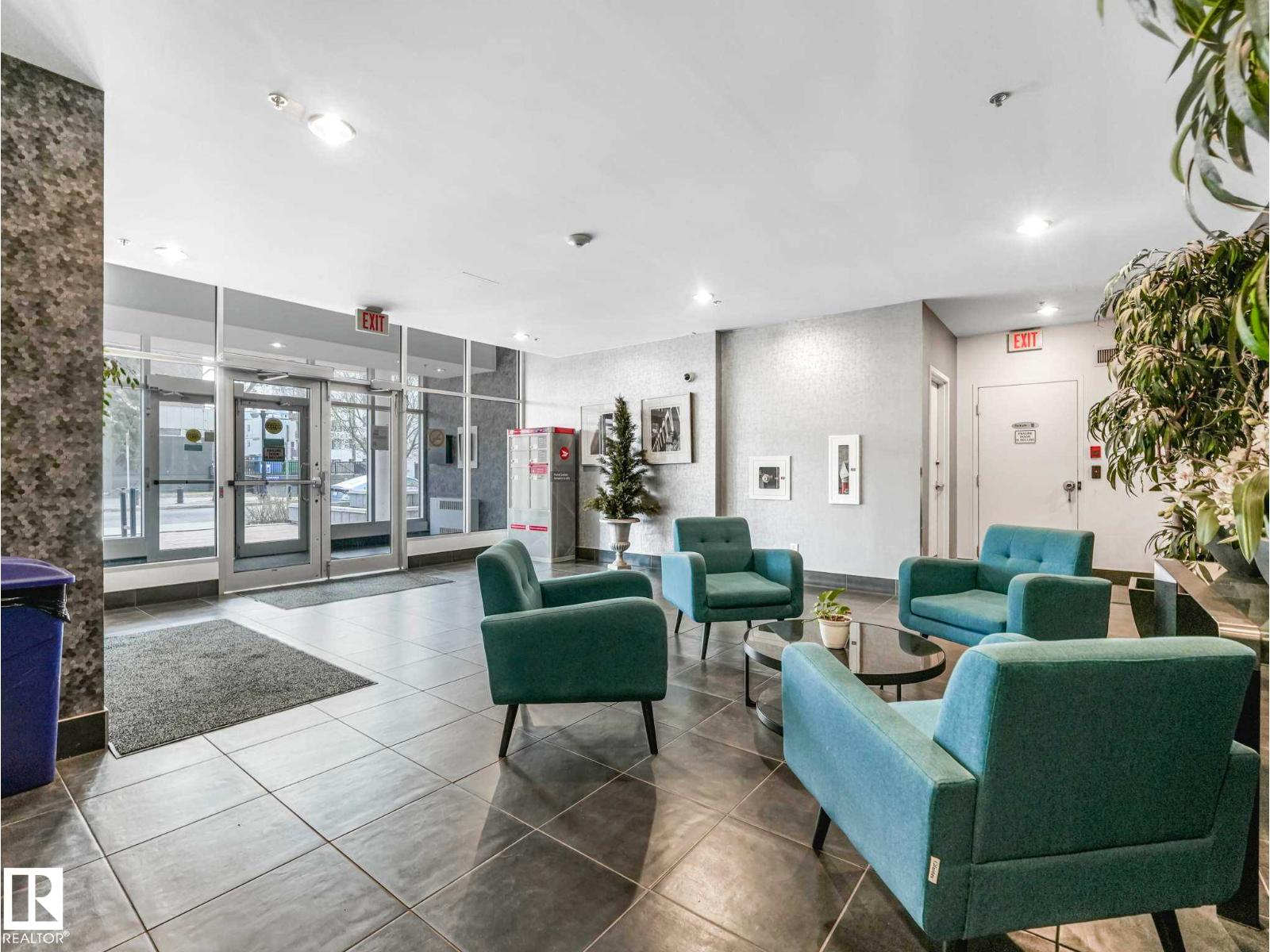#305 10504 99 AV NW - 47