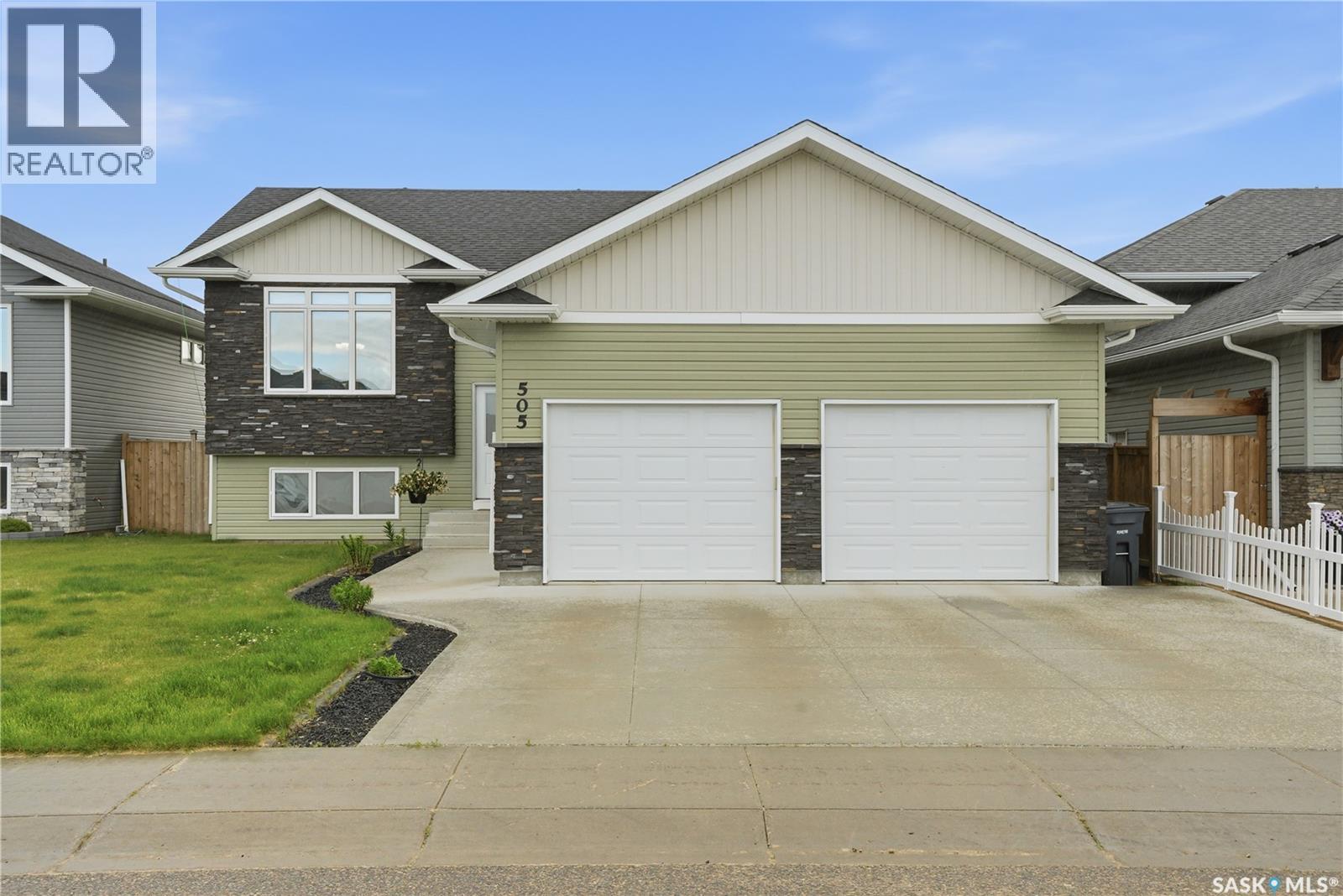 505 Mickelson LANE - 1