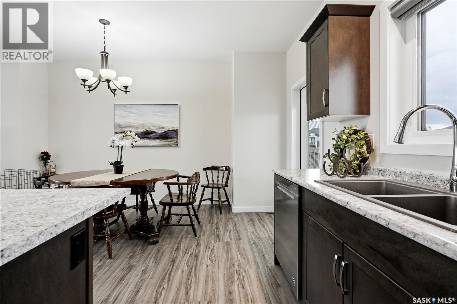 505 Mickelson LANE - 11