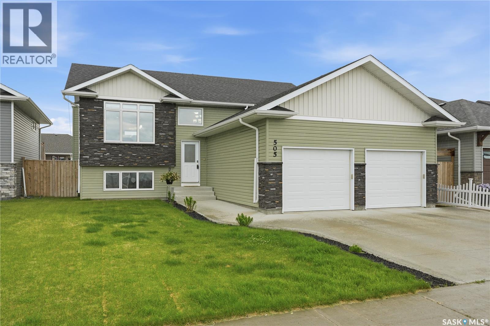 505 Mickelson LANE - 2