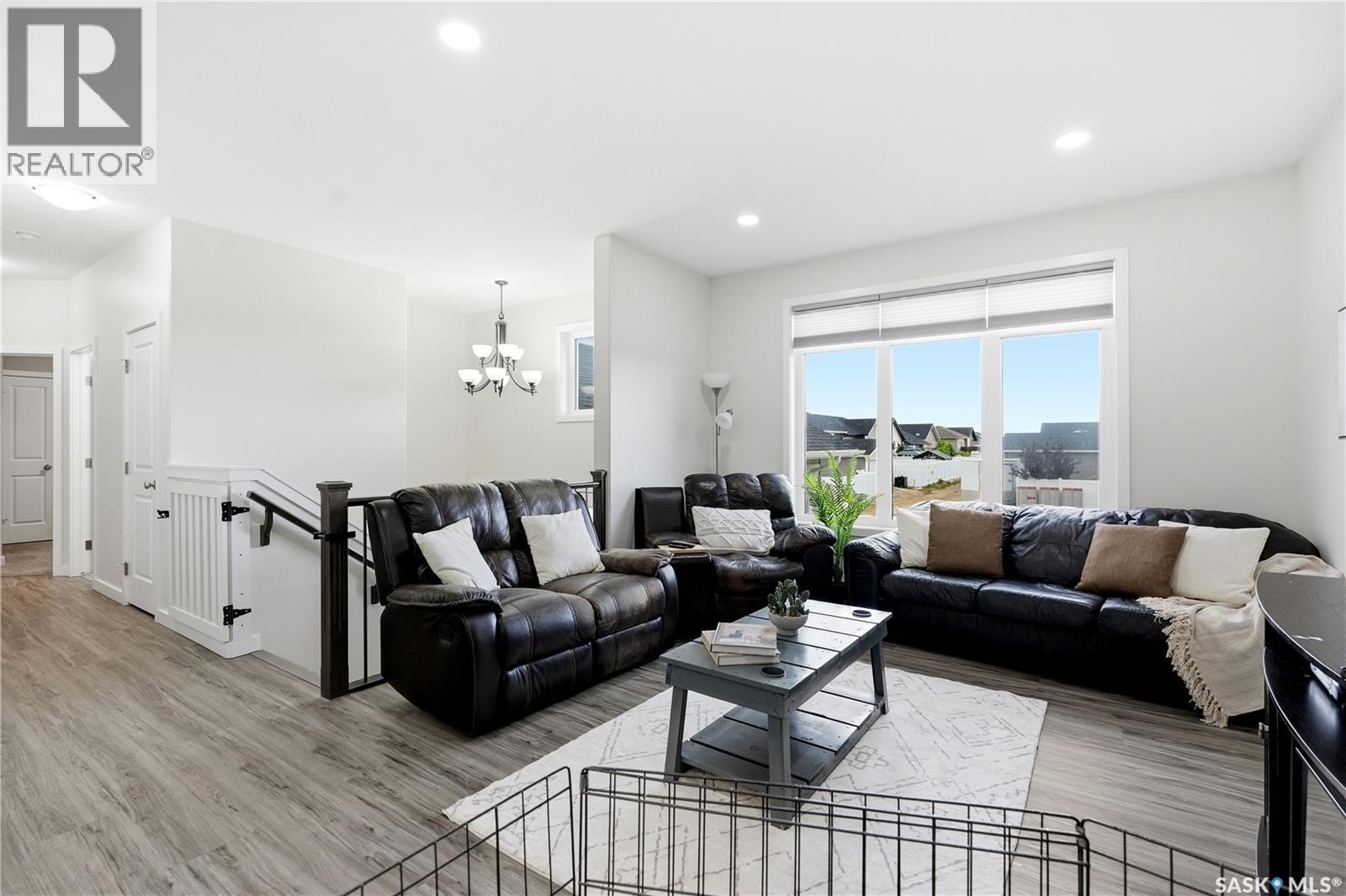 505 Mickelson LANE - 6