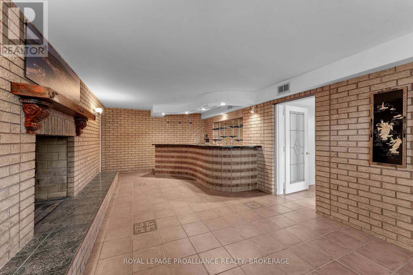 14 BAKER STREET - 38