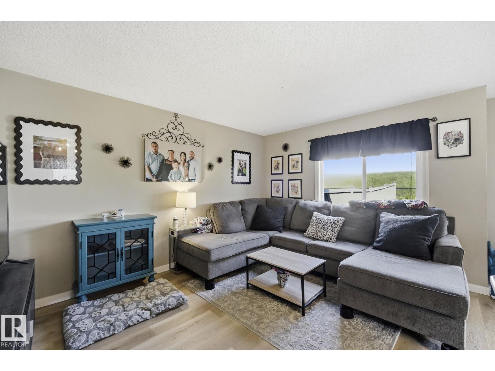 28 WELLINGTON PL - photo 5