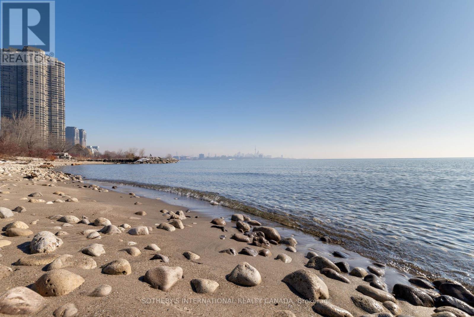 #1013 5 MARINE PARADE DRIVE - 25