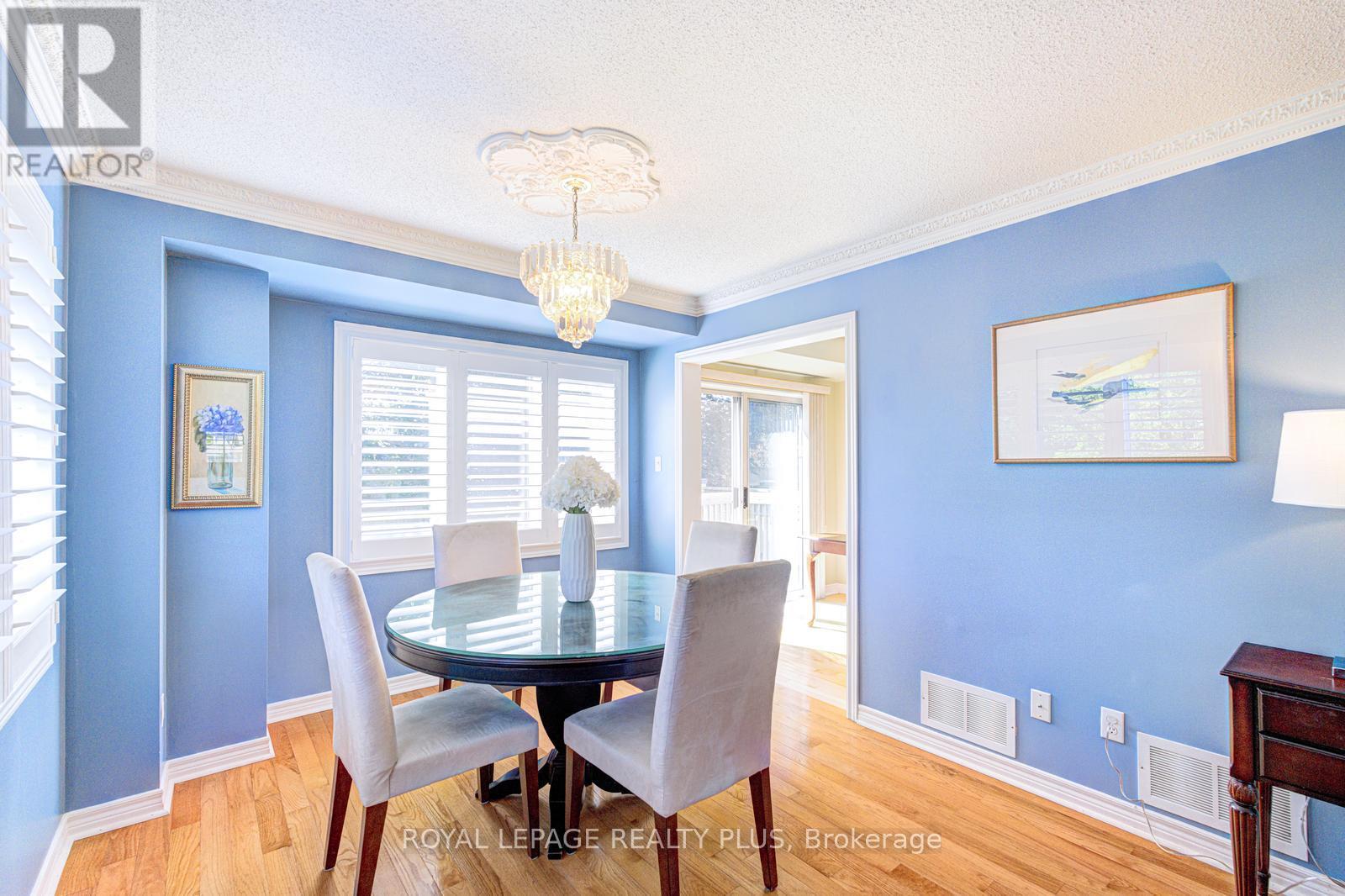 #1 5658 GLEN ERIN DRIVE - 11