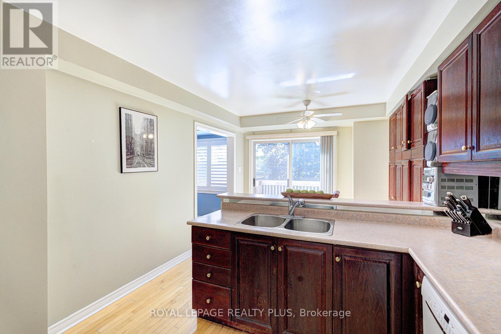#1 5658 GLEN ERIN DRIVE - 20