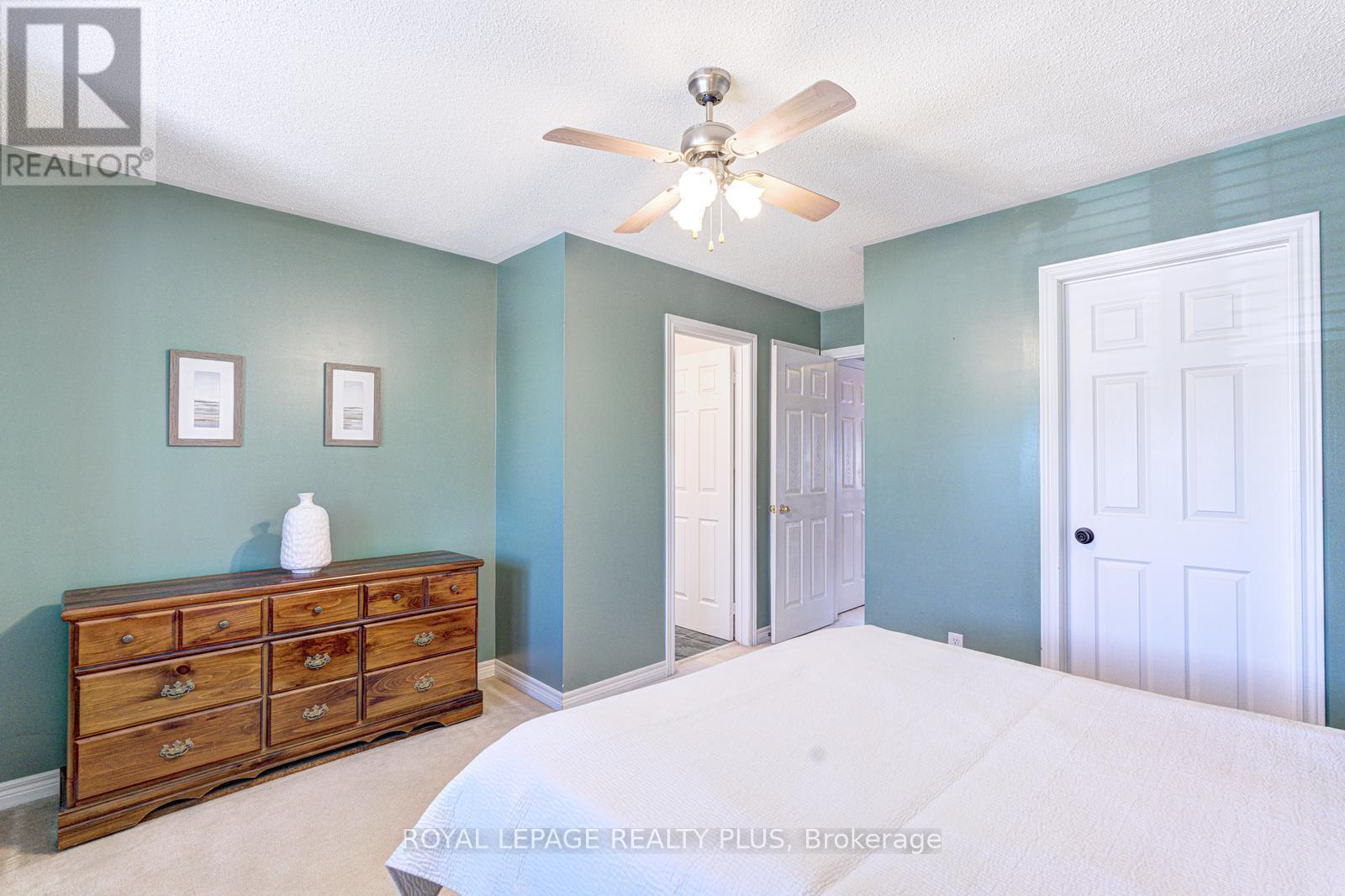 #1 5658 GLEN ERIN DRIVE - 32