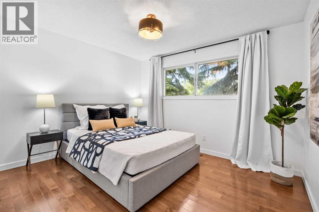 bedroom 1 upstairs