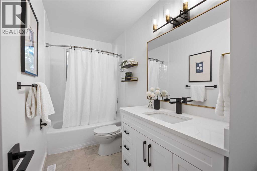 Newly renovated bathroom!