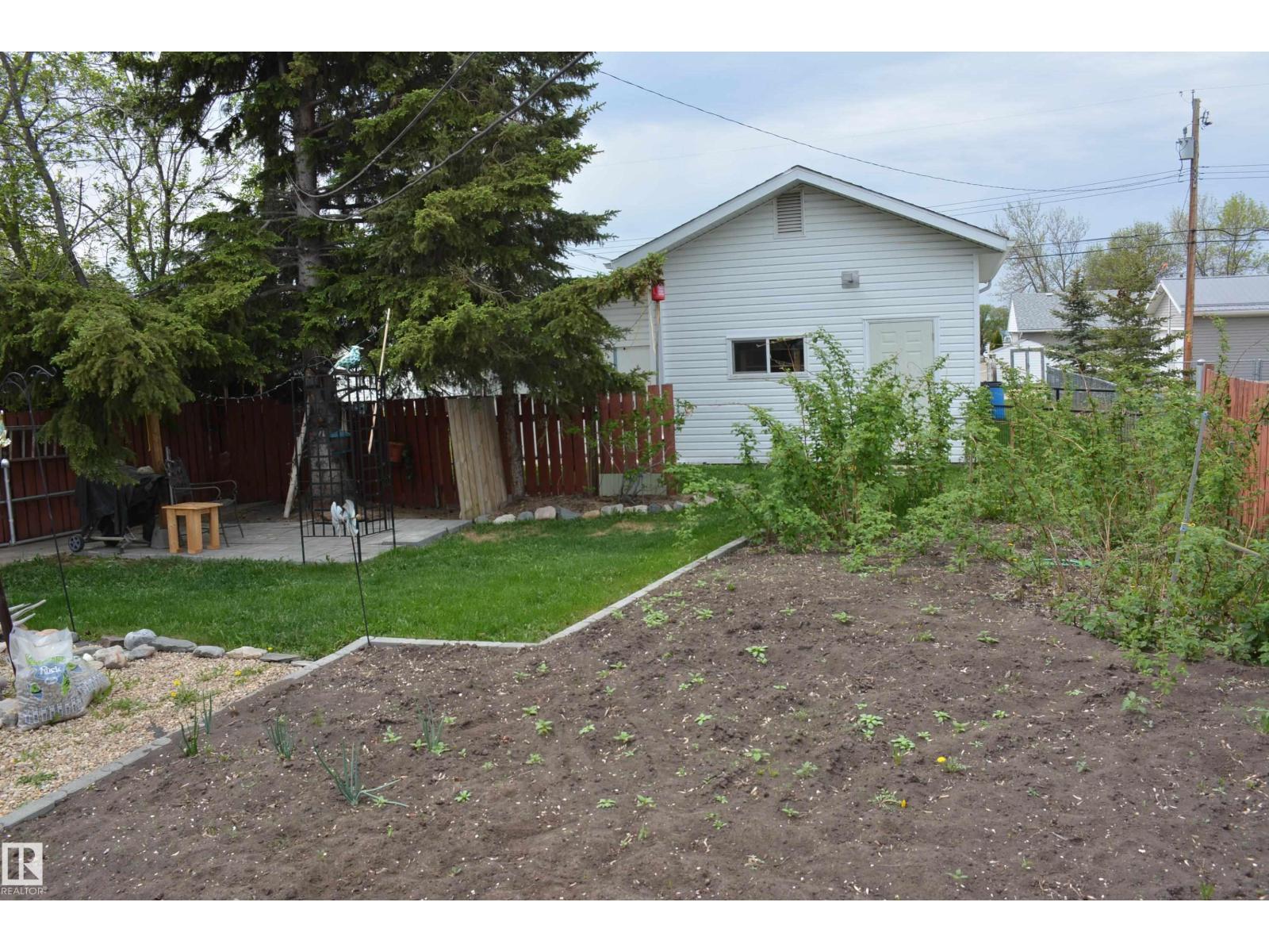 5020 47 ST - photo 5