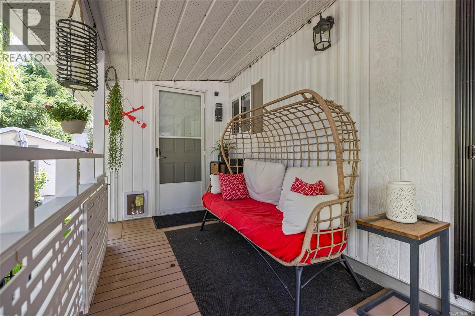 17 61 Twelfth St, Nanaimo