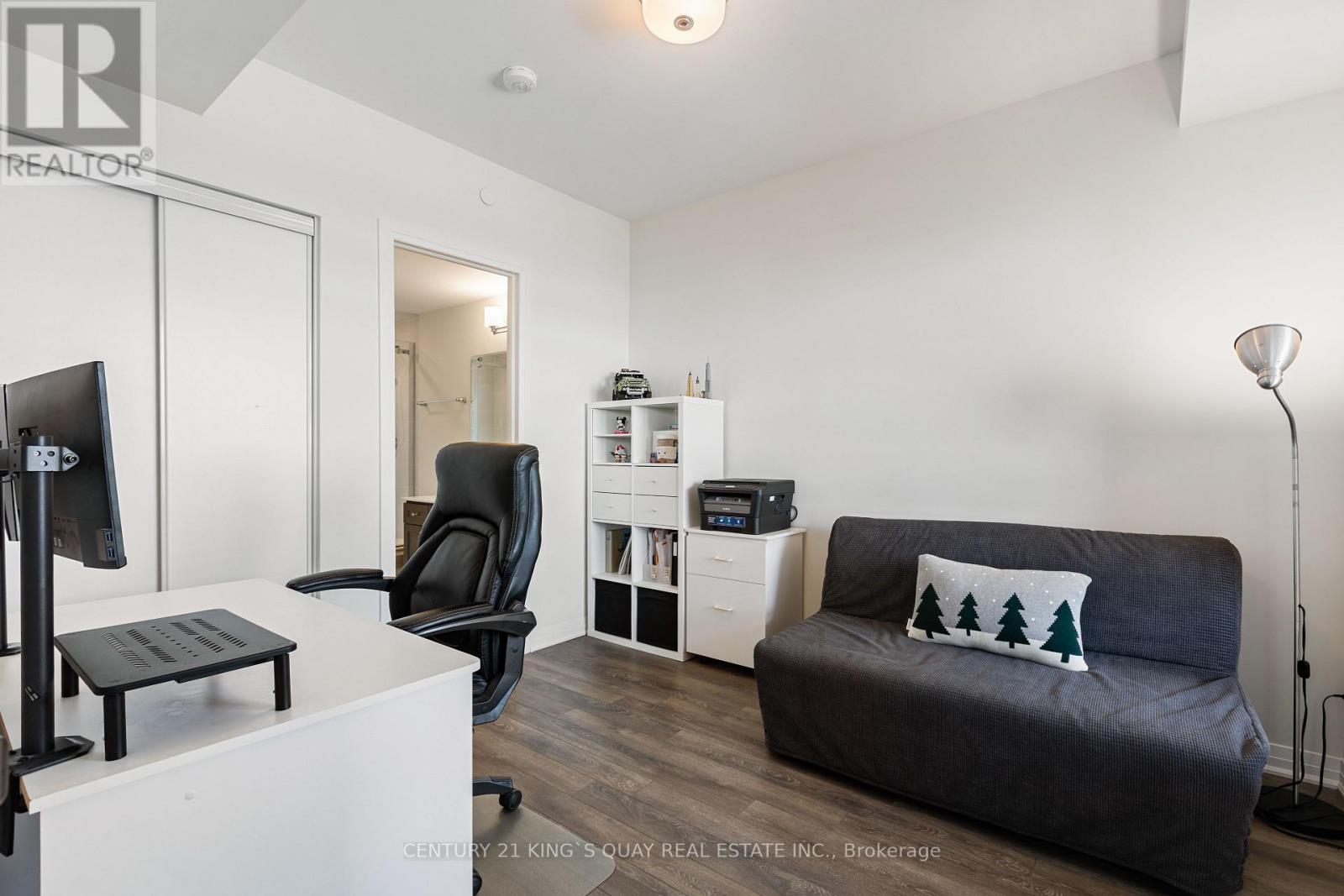 #503 58 ADAM SELLERS STREET - 17
