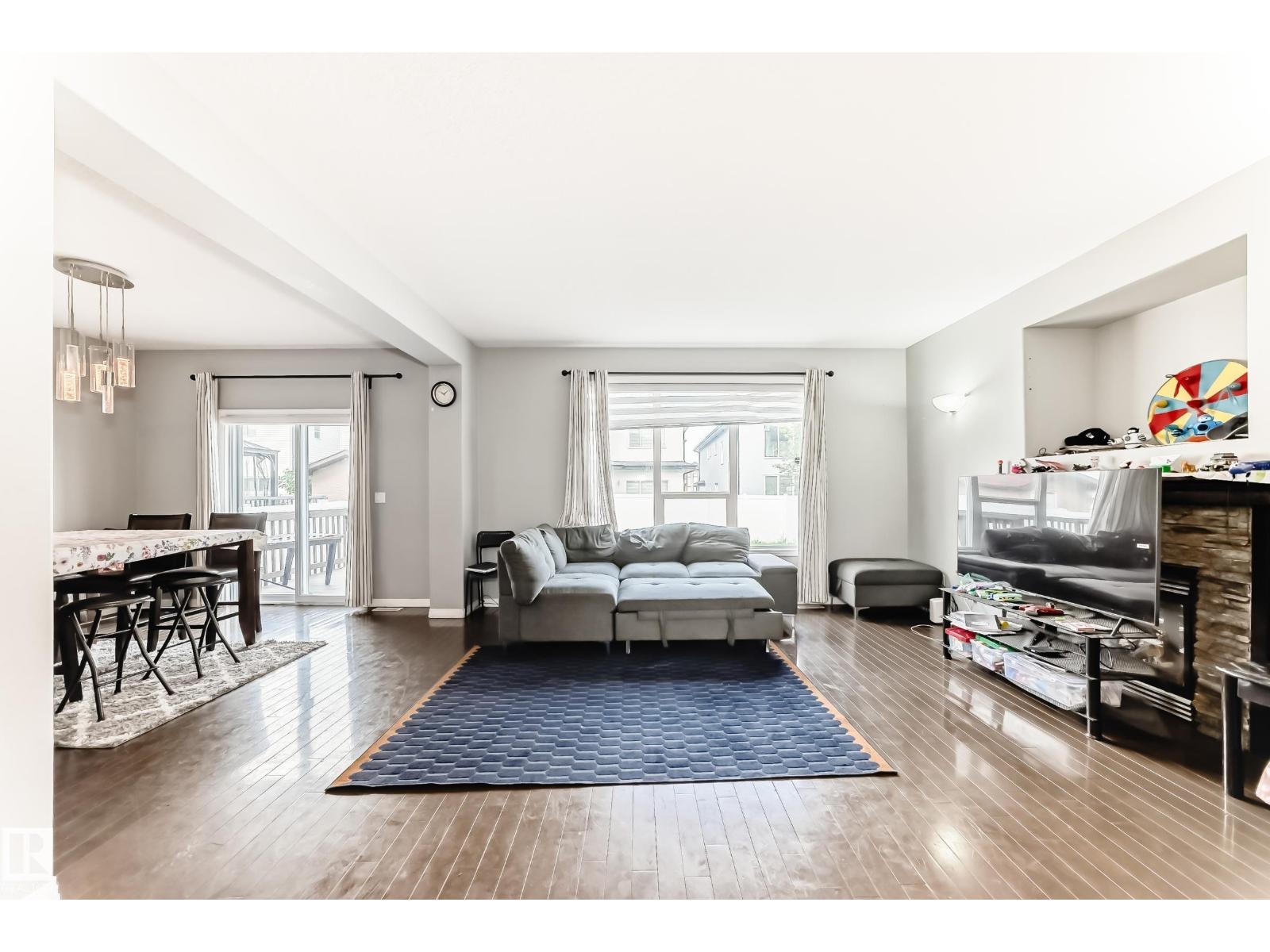 16720 61 ST NW - 11