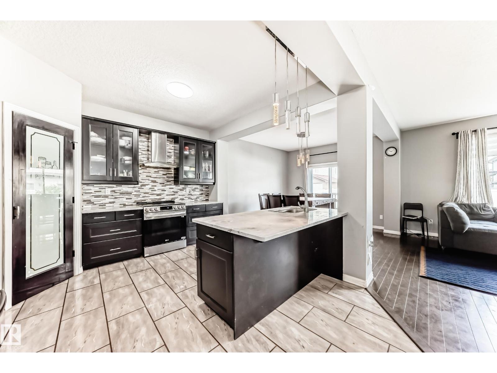 16720 61 ST NW - 6