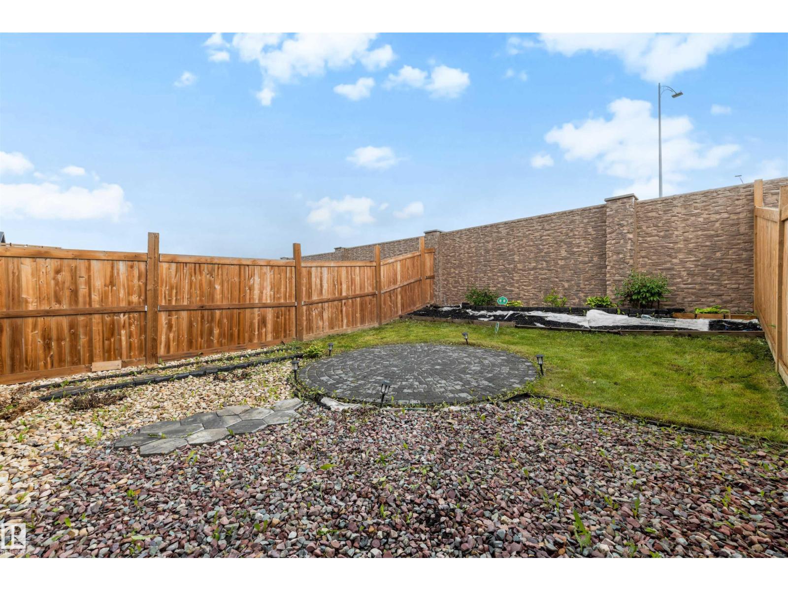 3173 CHECKNITA WY SW - 33