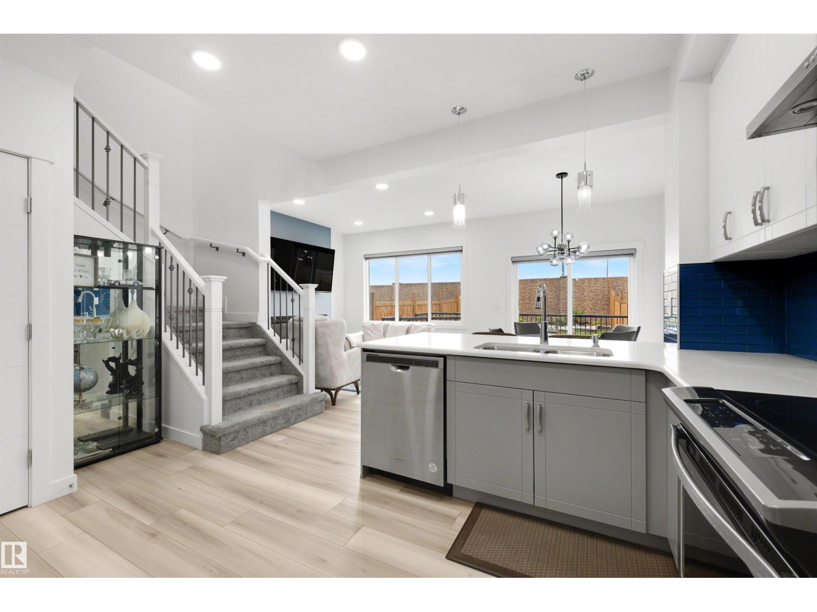 3173 CHECKNITA WY SW - 9