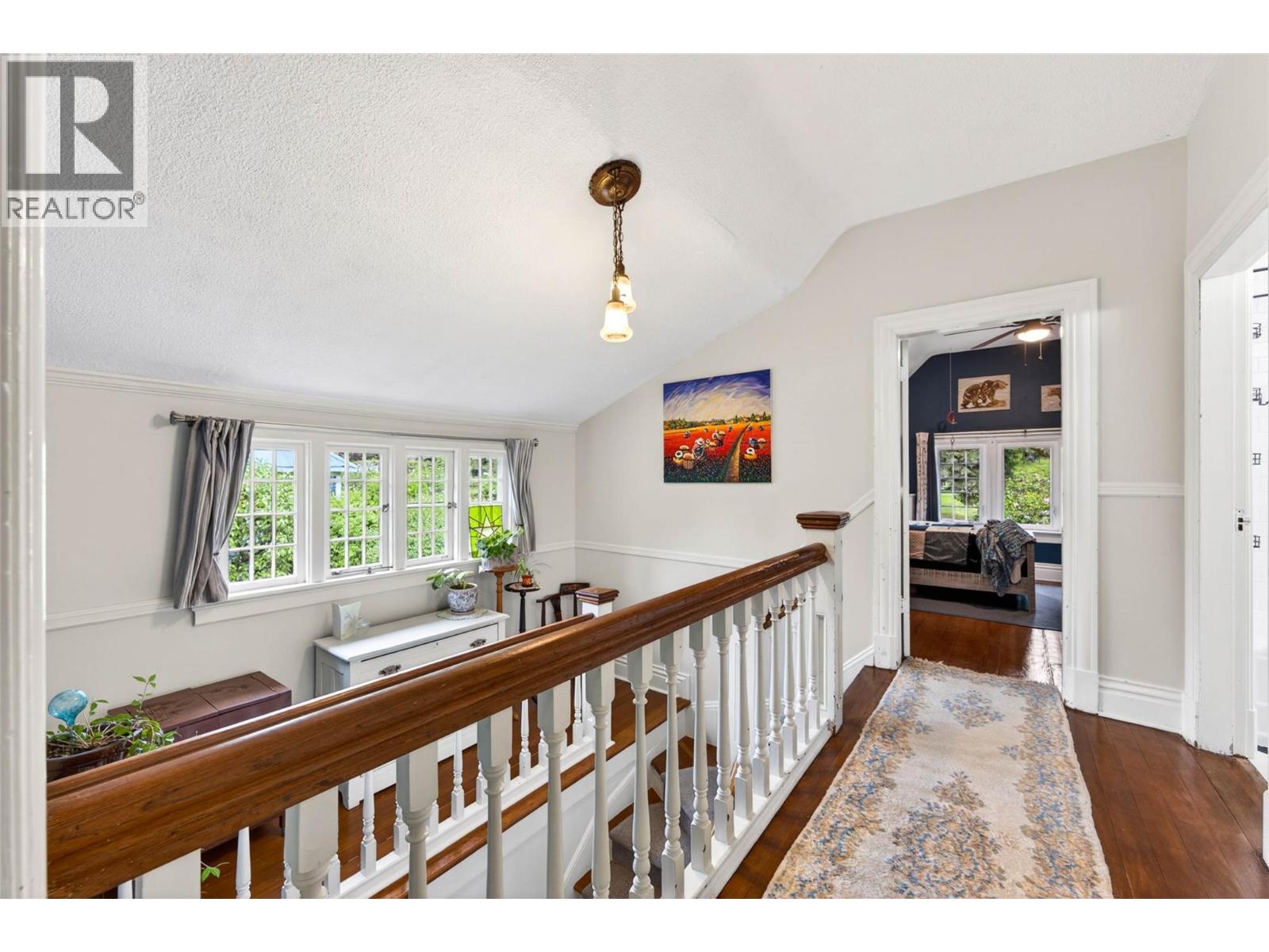 502 Houston Street - 31