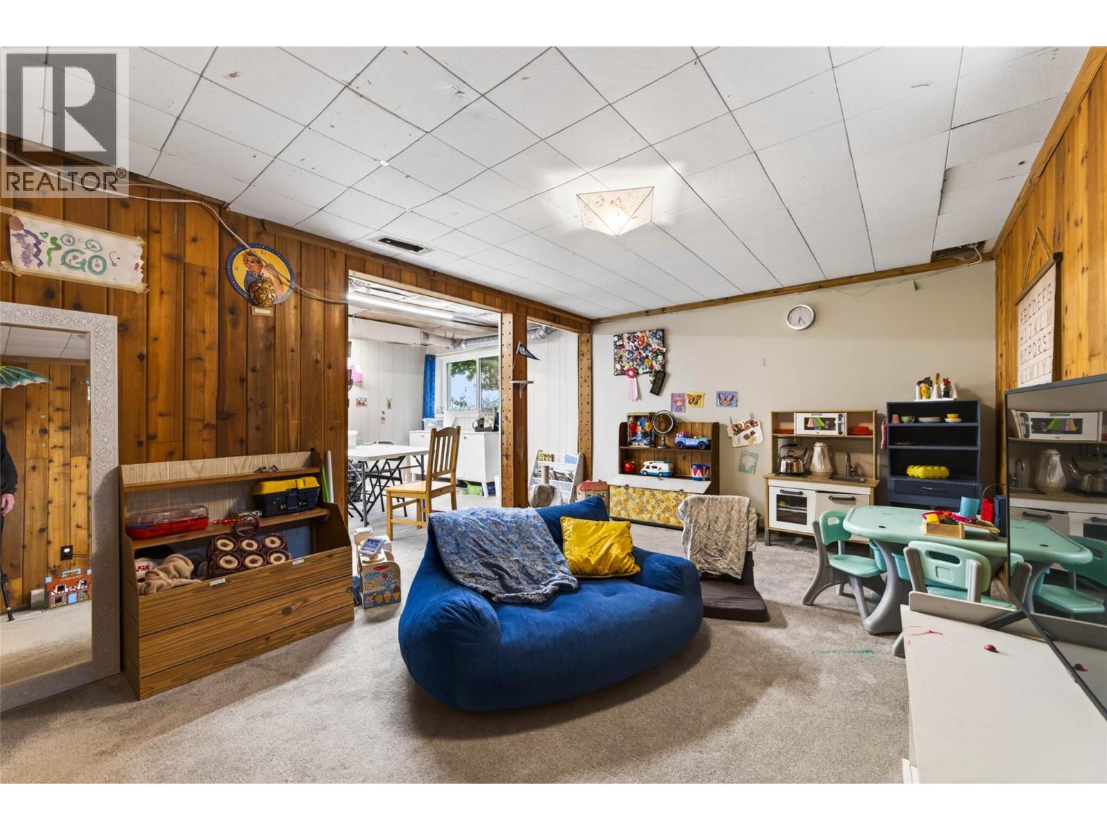 502 Houston Street - 40