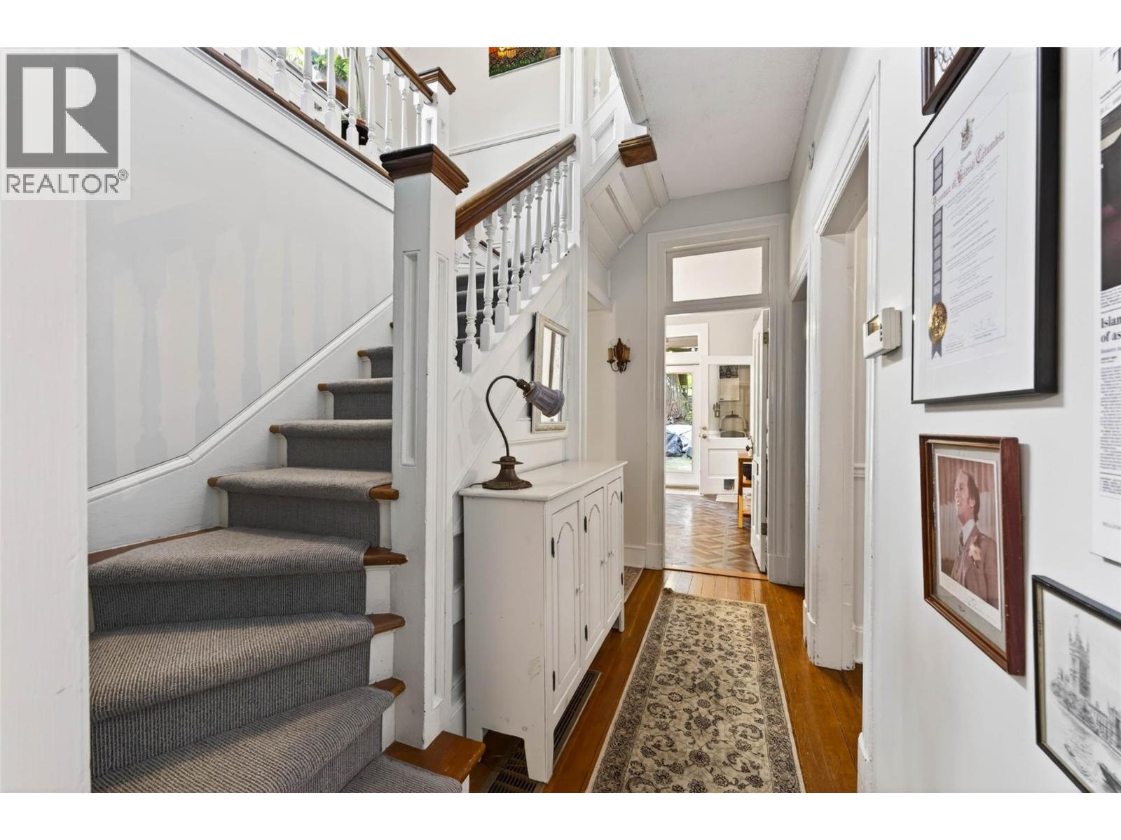 502 Houston Street - 39