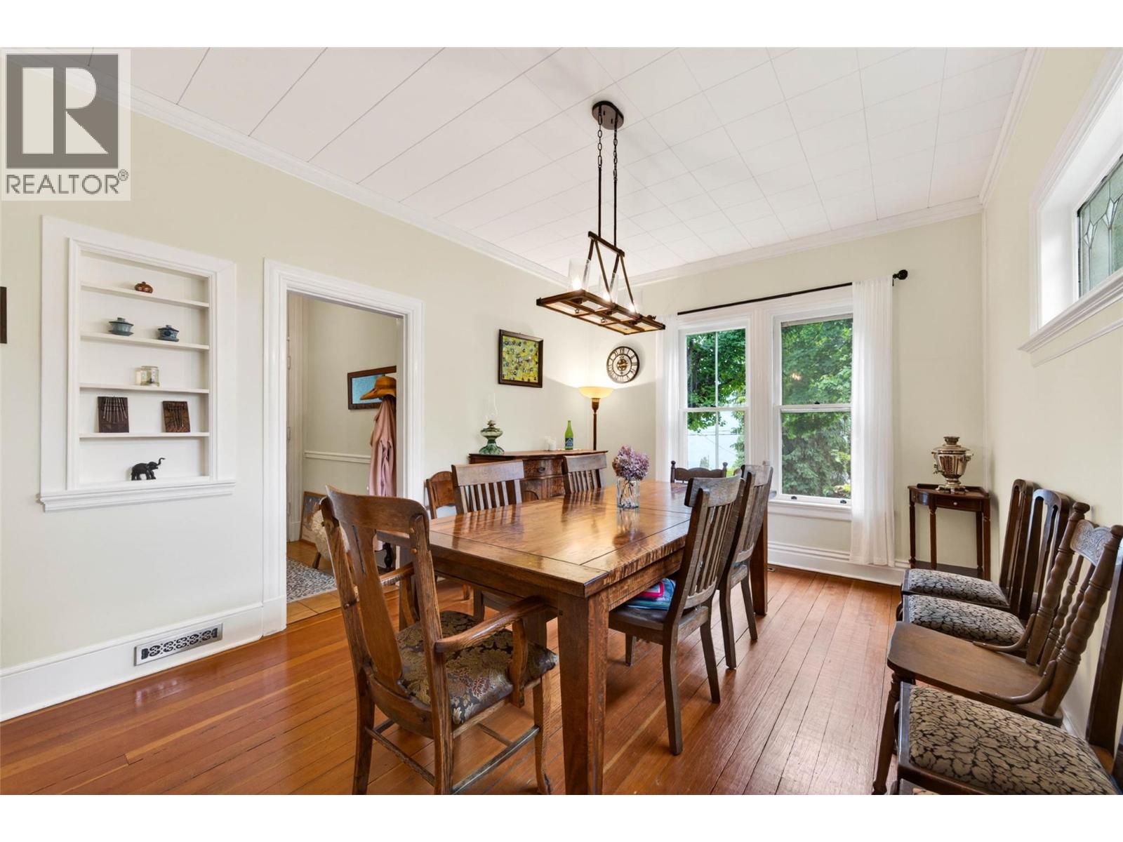 502 Houston Street - 16