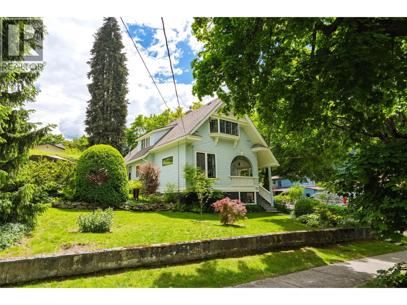 502 Houston Street - 60