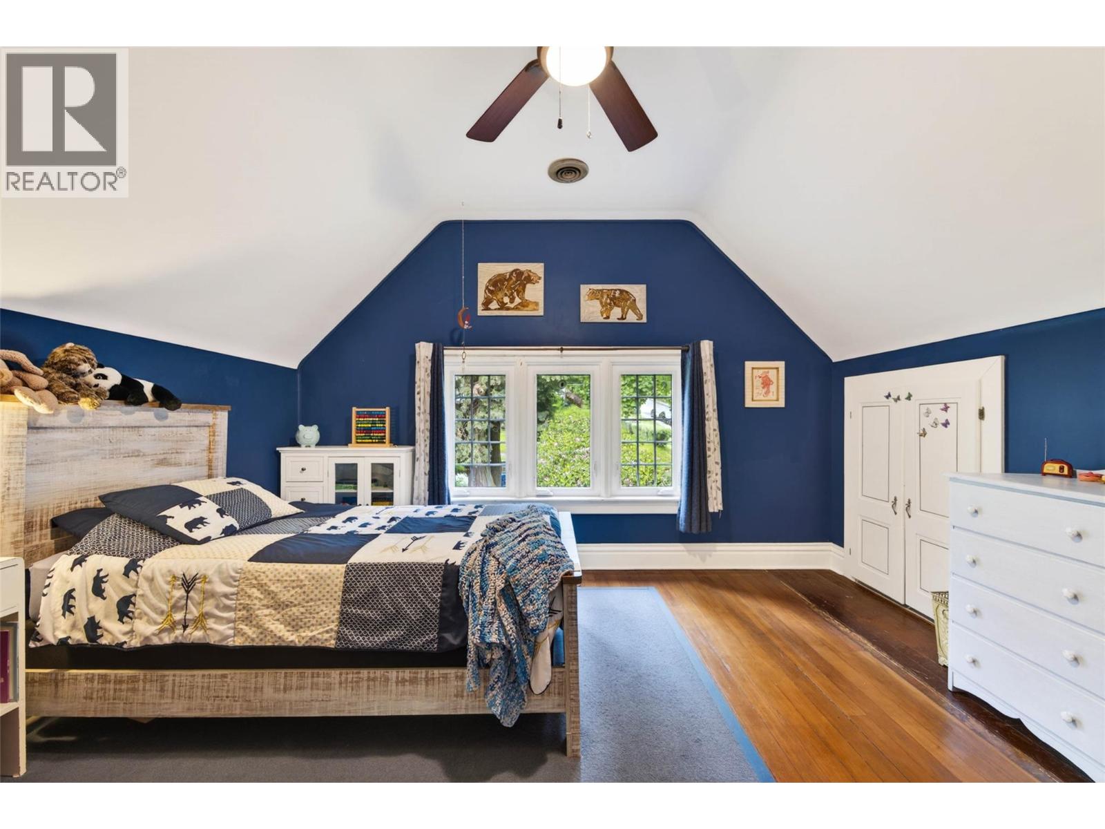502 Houston Street - 24