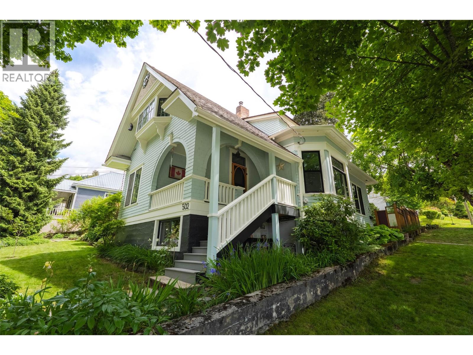 502 Houston Street - 64