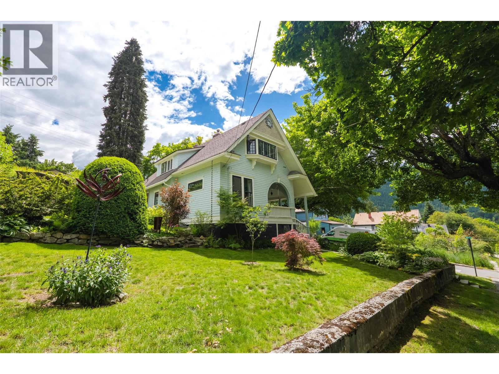 502 Houston Street - 2